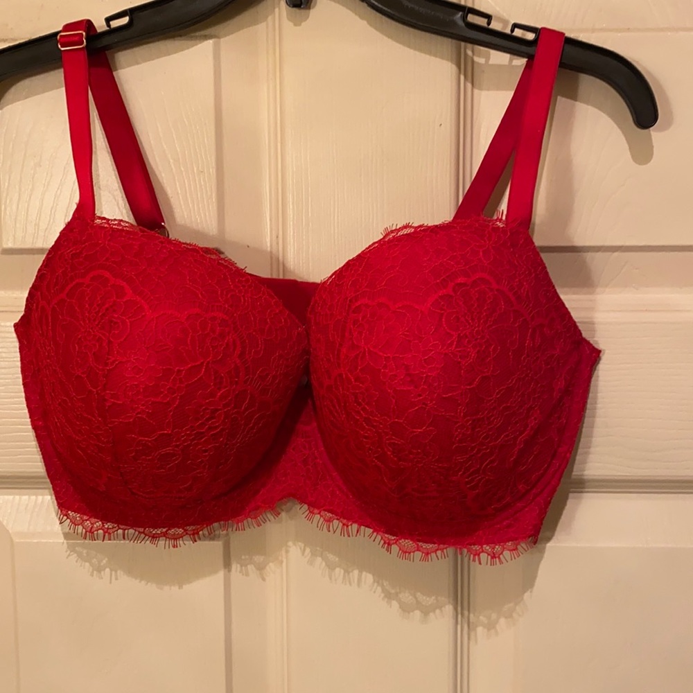 Red lace bra